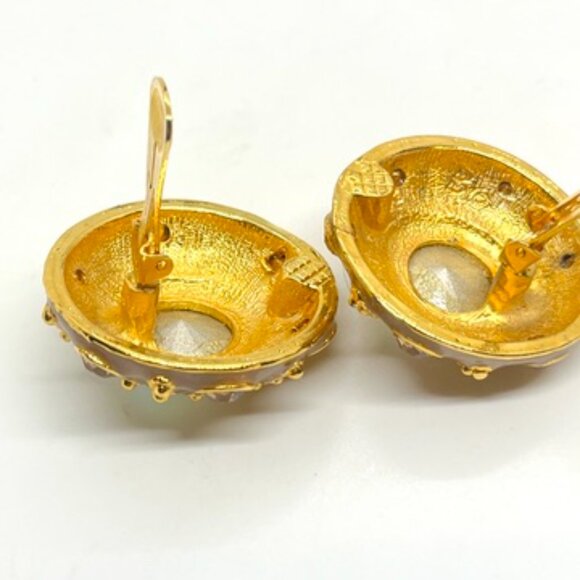 VINTAGE BLANCA AURORA BOREALIS RIVOLI ENAMEL GOLD TONE CLIP EARRINGS SIGNED - Picture 14 of 16